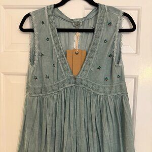 POL empire waist embroidered flowers boho flowy tank sleeveless top teal